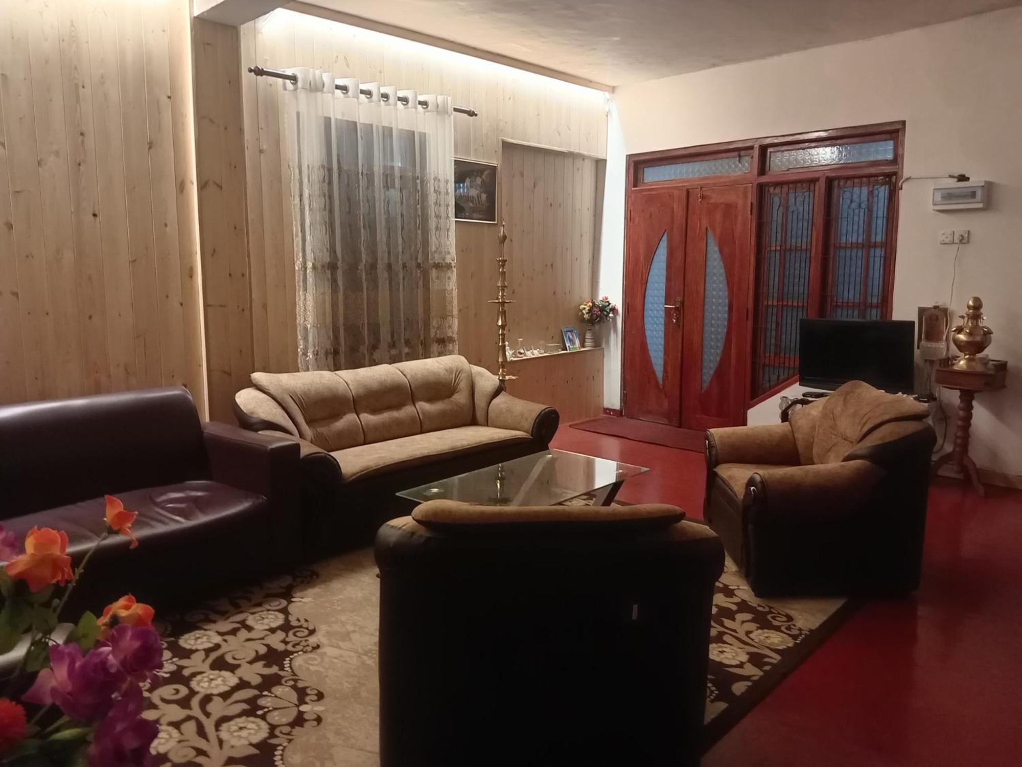 La Rose Guest House Nuwara Eliya Extérieur photo